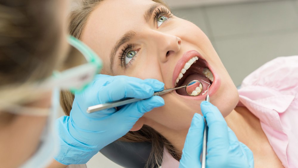 Per chi soffre di denti sensibili, ecco i consigli del dentista!