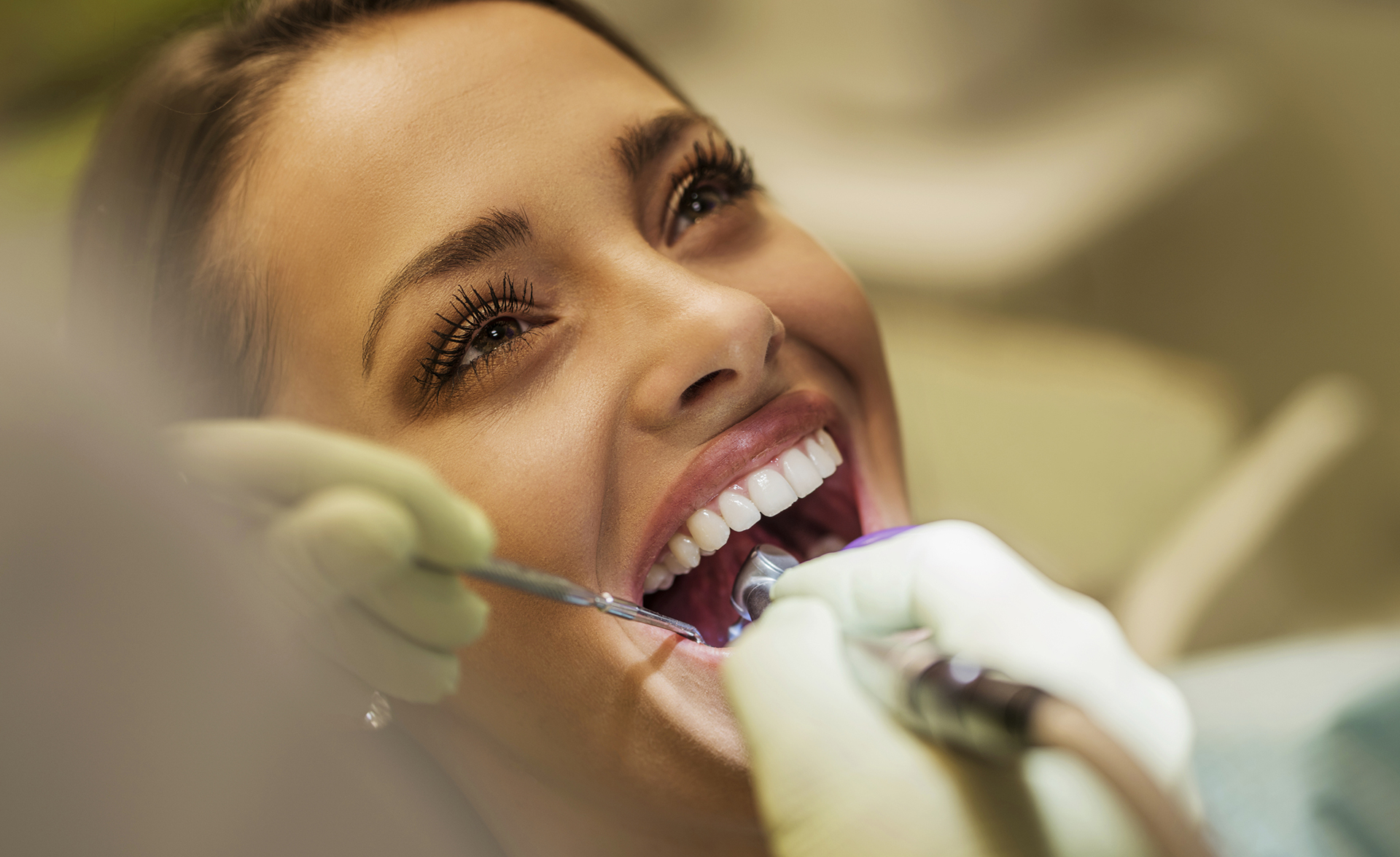Pulizia dei denti: tutti i benefici di un servizio professionale!