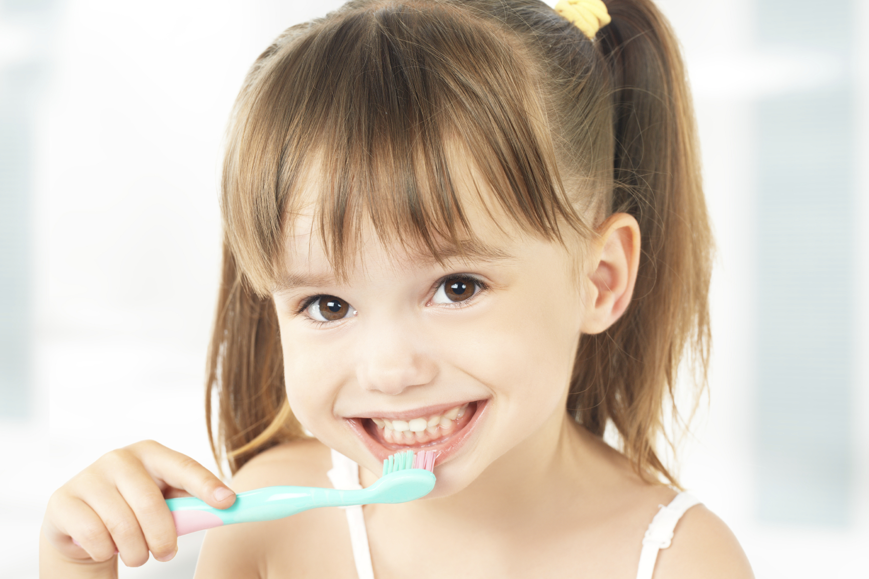 Igiene orale per adulti e bambini